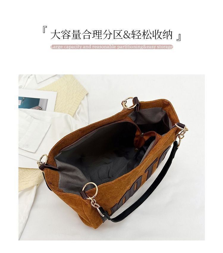 Cartera Hooto Elegante